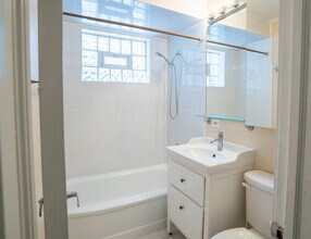 17649 Dundee Ave in Homewood, IL - Building Photo - Building Photo