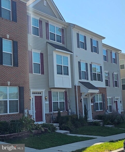 156 Ironwood Ct in Rosedale, MD - Building Photo