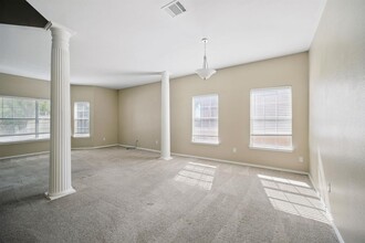 1221 Faber Dr in Pflugerville, TX - Building Photo - Building Photo