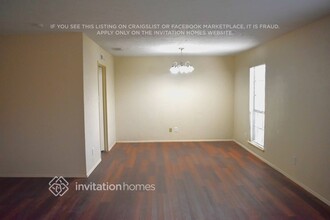 828 Wood Glen in Desoto, TX - Building Photo - Building Photo