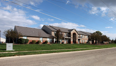 Crown Plaza in Plainfield, IN - Building Photo - Building Photo