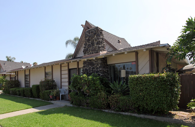 1192 S Belhaven St in Anaheim, CA - Building Photo - Building Photo