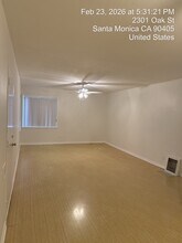 2301 Oak St in Santa Monica, CA - Building Photo - Building Photo