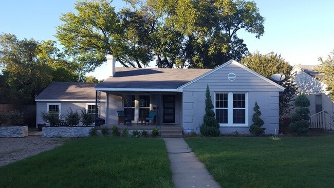 5027 Wenonah Dr in Dallas, TX - Building Photo - Building Photo