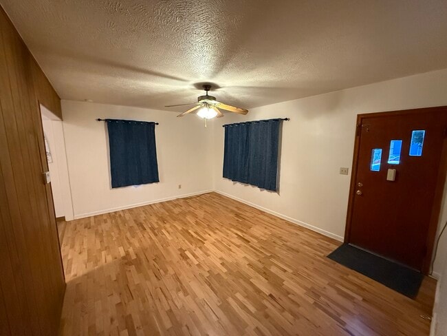 355 N Cheyenne St in Powell, WY - Building Photo - Building Photo