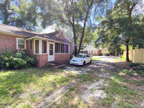 1714 NW 3rd Pl in Gainesville, FL - Building Photo - Building Photo