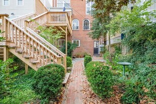 3406 E Broad St in Richmond, VA - Building Photo