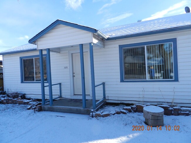property at 127 SE 11th St