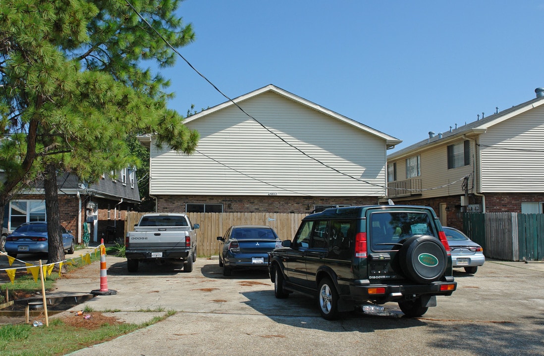 4613 Yale St in Metairie, LA - Building Photo