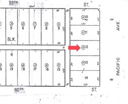 3921 S Pacific Ave in San Pedro, CA - Building Photo