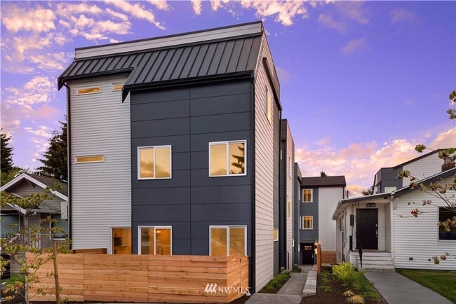 property at 915 N 103rd St
