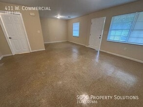 411 W Commercial St in Charleston, MO - Building Photo - Building Photo