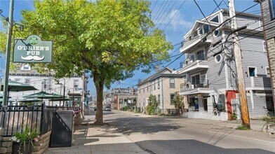 492 Thames St in Newport, RI - Building Photo - Building Photo