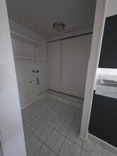 2 Leonard Dr in East St. Louis, IL - Building Photo - Building Photo