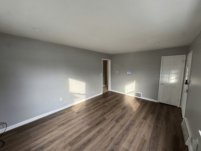 20907 Watson Rd in Maple Heights, OH - Building Photo - Building Photo