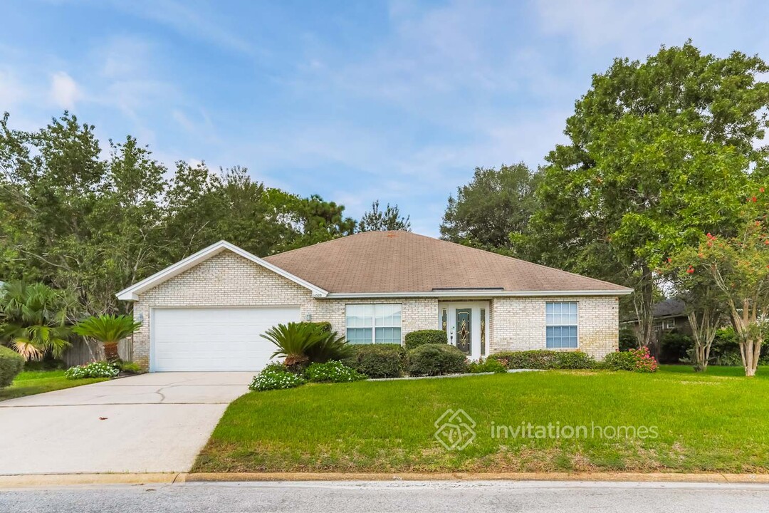 14505 Greenover Ln in Jacksonville, FL - Foto de edificio