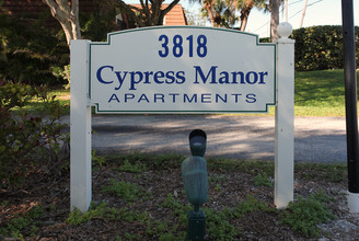 Cypress Manor Apartments in Jupiter, FL - Building Photo - Building Photo