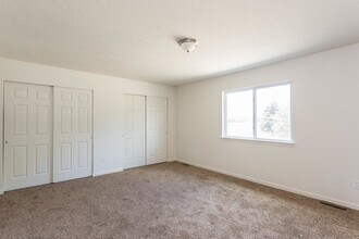 50 Ivy Bridge Way in Rochester, NY - Building Photo - Building Photo