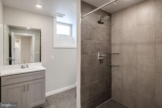 1712 S 19th St in Philadelphia, PA - Building Photo - Building Photo