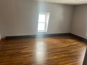 424 Third St-Unit -3N in Fall River, MA - Building Photo - Building Photo