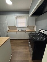 103 E Merrick St in Shreveport, LA - Building Photo - Building Photo