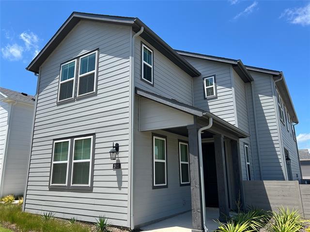 property at 2021 Woodlawn Wy