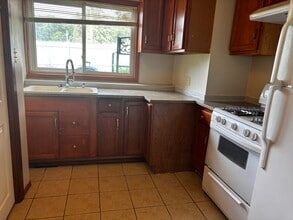 11331 W River Rd, Unit First Floor in Champlin, MN - Foto de edificio - Building Photo