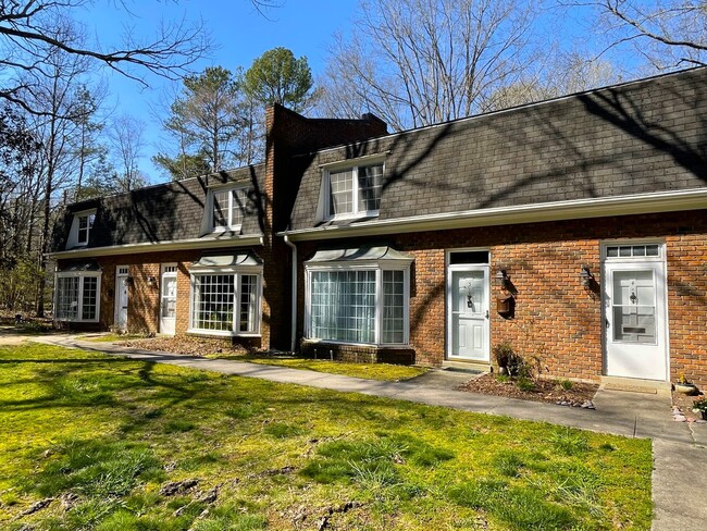 3 Banbury Ln in Chapel Hill, NC - Building Photo - Building Photo