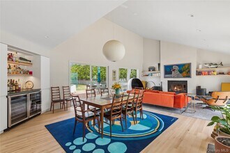 2 Acorn Path in East Quogue, NY - Building Photo - Building Photo