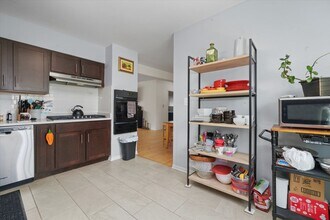 8050 Niles Ave in Skokie, IL - Building Photo - Building Photo