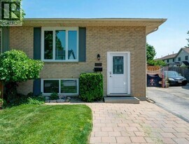 102 Bonaventure Dr in London, ON - Building Photo