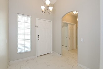 10132 E Paseo San Bernardo in Tucson, AZ - Building Photo - Building Photo