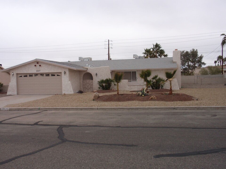 2617 Rango Dr in Lake Havasu City, AZ - Building Photo