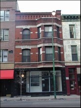 Fox Luxury Apartments in Chicago, IL - Building Photo - Building Photo