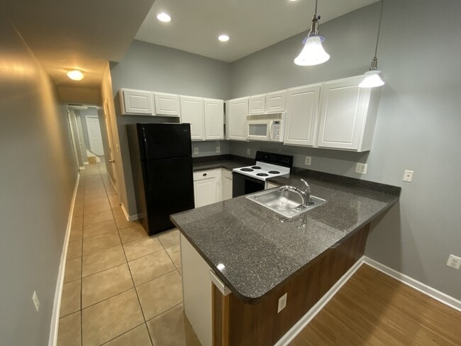 1600 Light St in Baltimore, MD - Building Photo - Building Photo