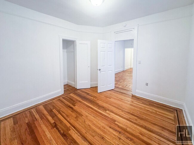 WEST 10 STREET in Brooklyn, NY - Building Photo - Building Photo