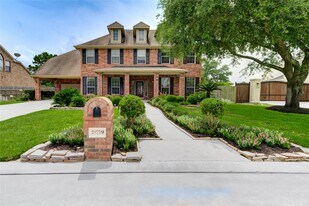 18719 Glenn Haven Estates Dr in Spring, TX - Building Photo