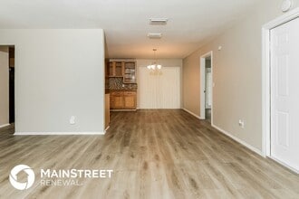 426 SW Eastport Cir in Port St. Lucie, FL - Building Photo - Building Photo