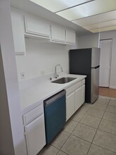 731 S Detroit St in Los Angeles, CA - Foto de edificio - Building Photo
