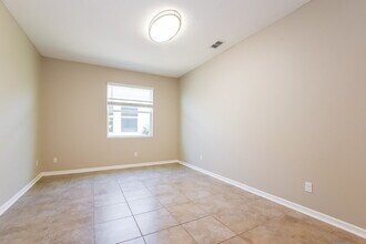 3870 Cabo Rojo Dr in St. Cloud, FL - Building Photo - Building Photo