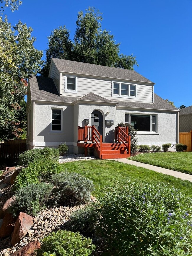 property at 934 8th St