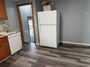 4867 N Bailey Ave in Buffalo, NY - Building Photo - Building Photo