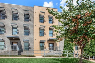 Nance Place in Nashville, TN - Foto de edificio - Building Photo