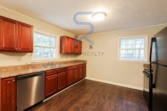 6926 Vesta Brook Dr in Morrow, GA - Building Photo - Building Photo