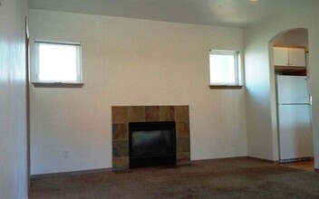 475-477 E 19th Ave in Eugene, OR - Building Photo - Building Photo