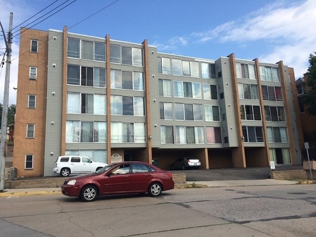 Regency Court in Ambridge, PA - Building Photo - Primary Photo