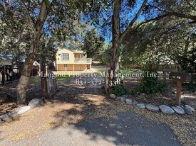 17 Paso Mediano in Carmel Valley, CA - Building Photo