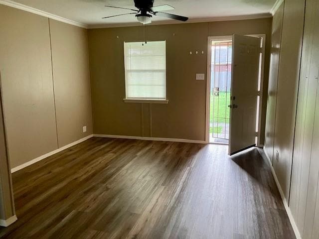 property at 706 E Houston St