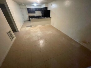 1630 S 58th St, Unit #A in Tampa, FL - Foto de edificio - Building Photo