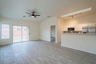 6610 E University Dr in Mesa, AZ - Building Photo - Building Photo